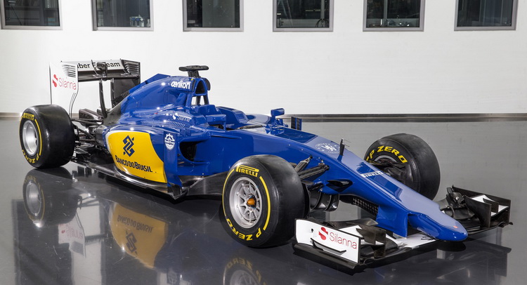 Sauber_C34_Front_Side_02-opening (2).jpg